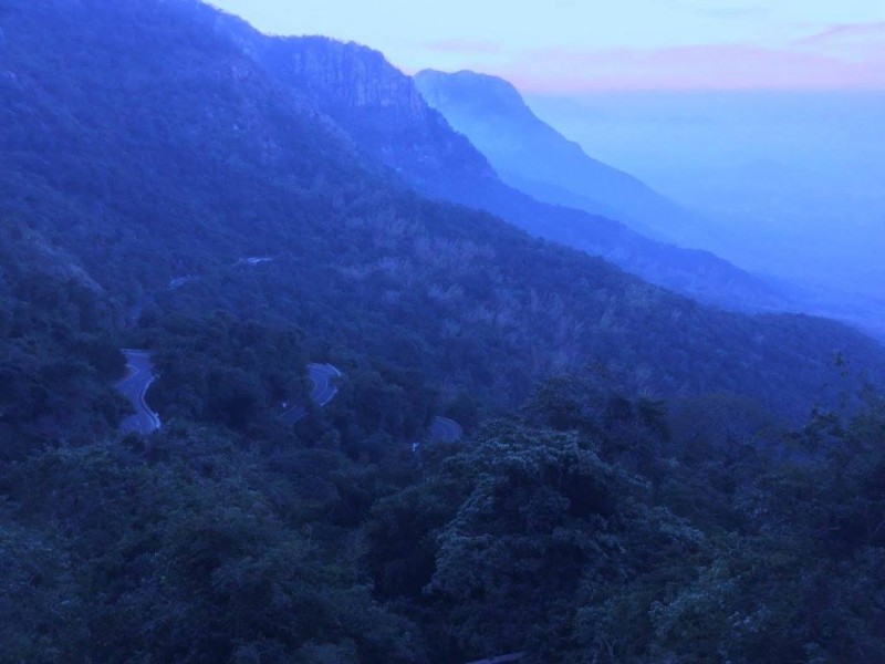 Yercaud hily road and mountains before sunrise